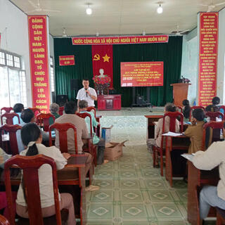 <a href="/tin-tuc-su-kien/thong-tin-kinh-te-chinh-tri-xa-hoi" title="Thông tin Kinh Tế - Chính Trị - Xã Hội" rel="dofollow">Kinh tế - Chính trị - Xã Hội</a>
